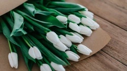 Что подарить на 8 марта маме: лучшие идеи