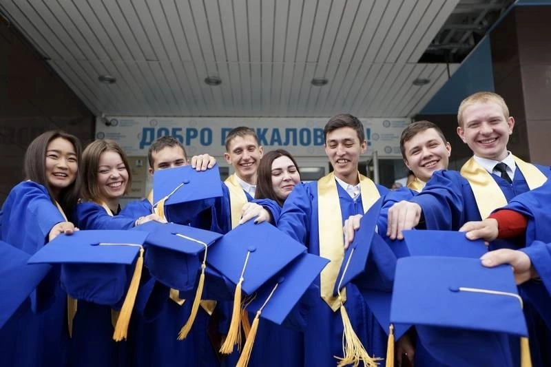 Студенты сахалинских вузов могут получить компенсацию расходов на оплату обучения