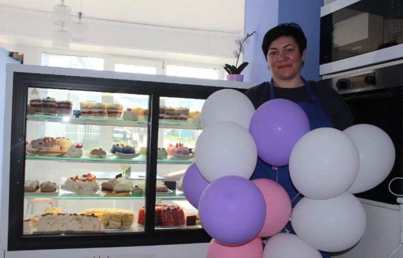 За “кусочком счастья” - в кондитерскую