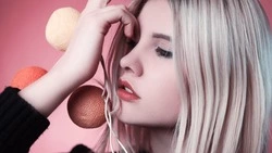 Лунный календарь окрашивания волос на июль-2024: когда лучше идти в парикмахерскую