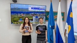 В Северо‑Курильске юным жителям вручили первые паспорта