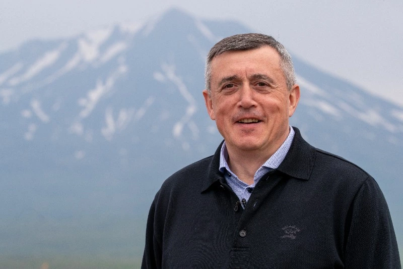 Губернатору Валерию Лимаренко 19 октября исполнится 65 лет