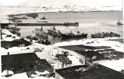 Базе сейнерного флота - 80