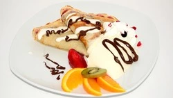 Четвертый день Масленицы 2024: блины на кипятке