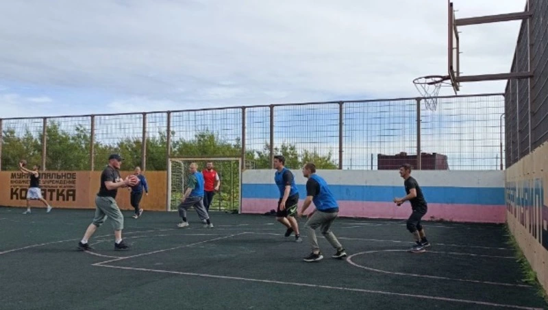 Открытый турнир по стритболу