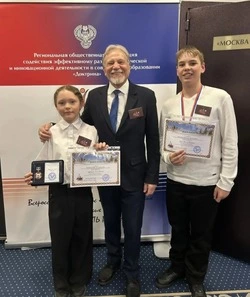 Достойные результаты