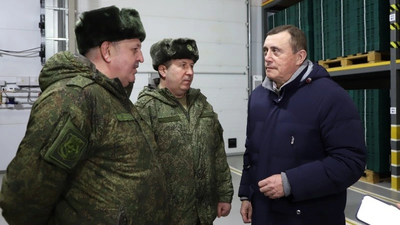 Сахалинская область передала в зону СВО необходимые бойцам технику и снаряжение