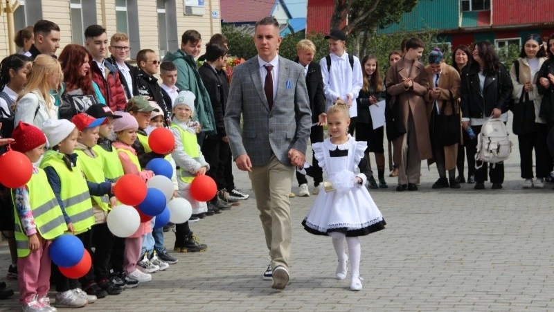 И снова звонок нас зовёт на урок