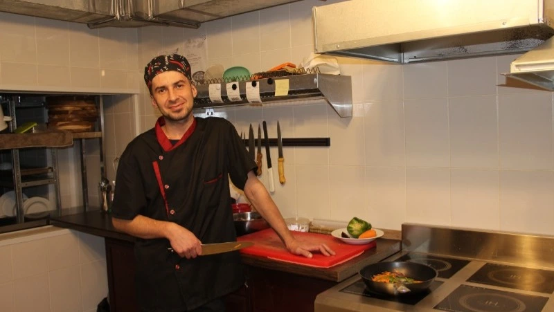 Пицца и “Цезарь” - от “Островка”