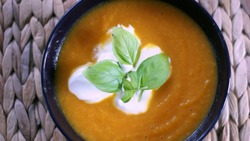 Нежный овощной крем-суп: простой и вкусный рецепт