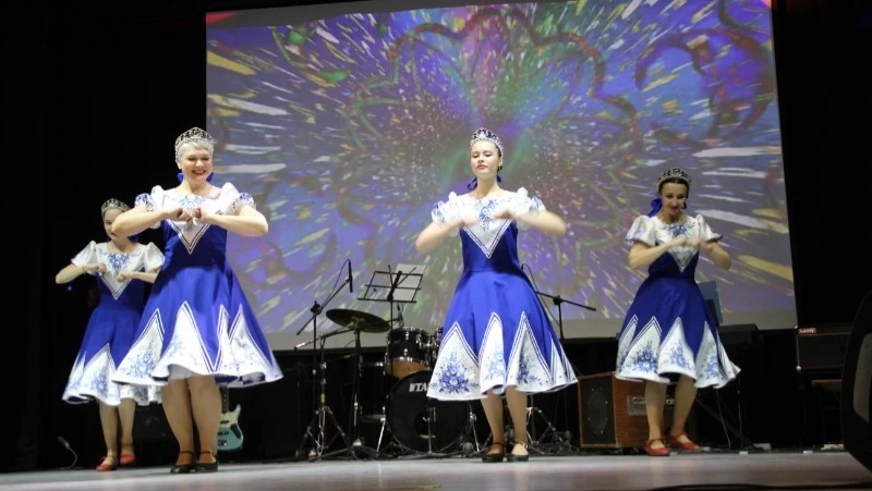 “Что значит быть мамой?”